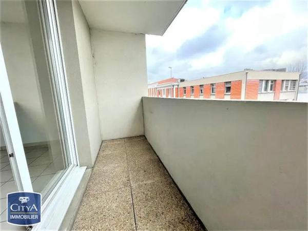 Appartement à louer 2 pièces 41.48m² Clermont-Ferrand (63000)
