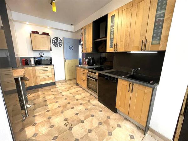 Maison Pontault Combault 5 pièce(s) 97 m2