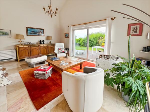 Maison Franqueville Saint Pierre 8 pièce(s) 186.50 m2