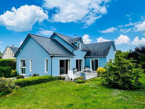 Maison Franqueville Saint Pierre 8 pièce(s) 186.50 m2