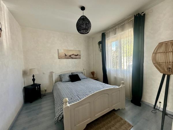 Maison de cinq chambres avec garage et piscine à Bergerac