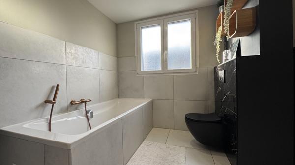 Maison - 5 pièces - 88 m²