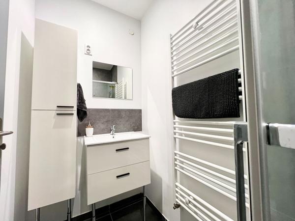 Appartement Creutzwald 4 pièce(s) 103 m2