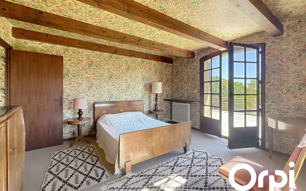 Maison à vendre    5 pièces •  Sotta