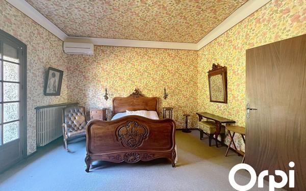 Maison à vendre    5 pièces •  Sotta