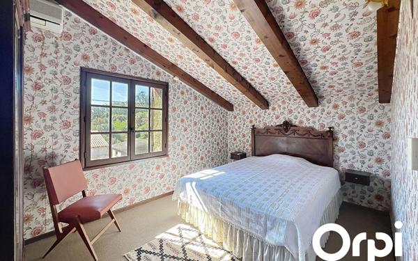 Maison à vendre    5 pièces •  Sotta