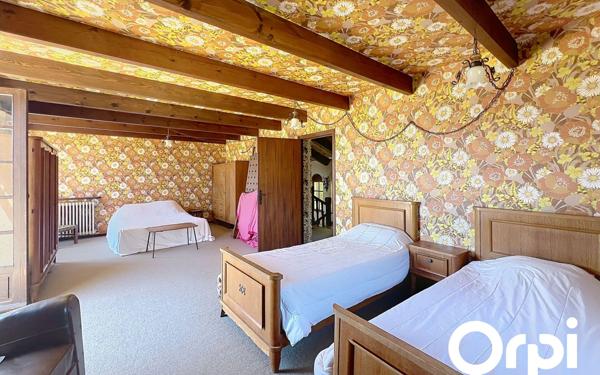 Maison à vendre    5 pièces •  Sotta