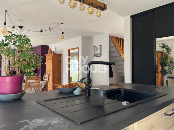 Villa contemporaine 6 pièces à vendre à Criquebeuf-sur-Seine - Réf. DD1920L