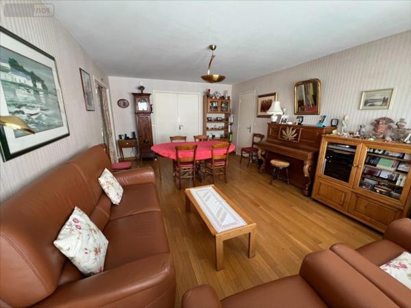 Appartement à vendre à Reims dans la Marne (51100), ref : APBOJER4*