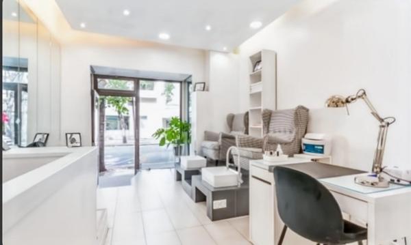 Fonds de commerce à vendre PARIS 15EME ARRONDISSEMENT (75) - salon de beauté - 45 000 € honoraires d'agence inclus