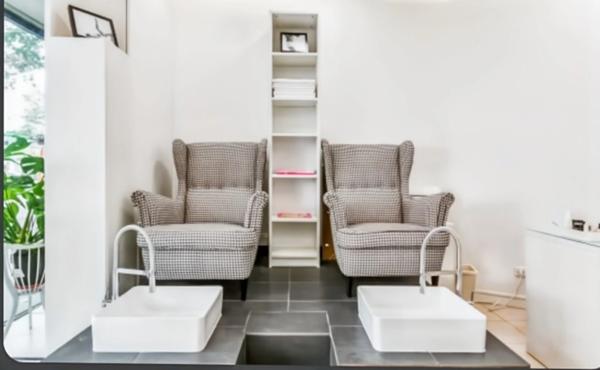 Fonds de commerce à vendre PARIS 15EME ARRONDISSEMENT (75) - salon de beauté - 45 000 € honoraires d'agence inclus