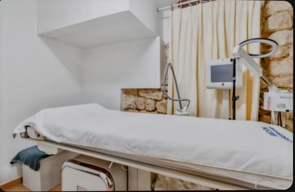 Fonds de commerce à vendre PARIS 15EME ARRONDISSEMENT (75) - salon de beauté - 45 000 € honoraires d'agence inclus