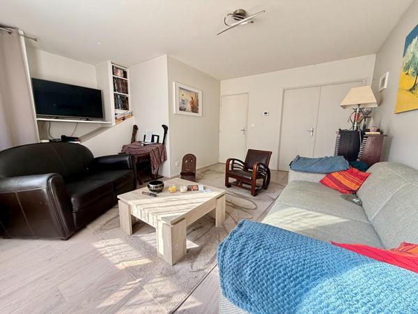 A VENDRE : T4 à LILLE • JB LEBAS • 239 000 € FAI • Réf. 1696