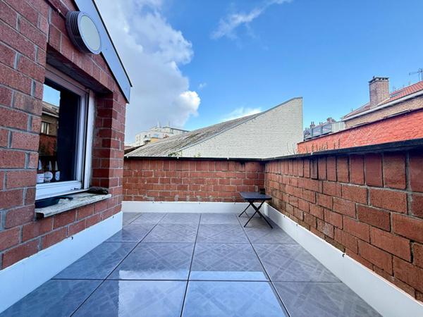 A VENDRE : T4 à LILLE • JB LEBAS • 239 000 € FAI • Réf. 1696