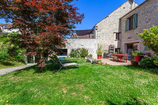 Maison de 156m² en plein coeur du centre ville avec jardin