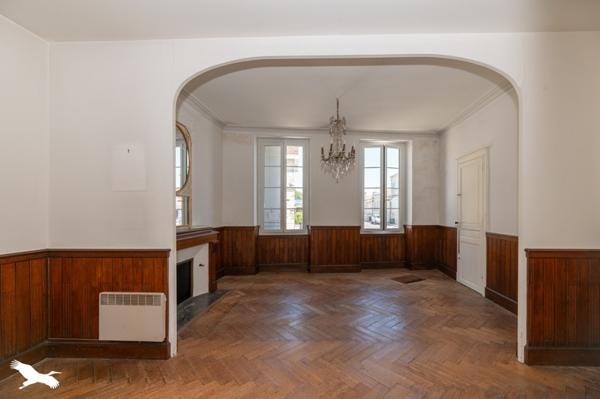 Maison à vendre 299 000 € Pauillac 6 p 190 m² DPE E