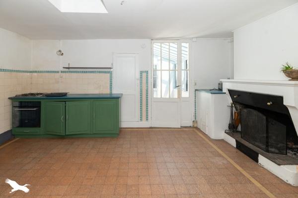 Maison à vendre 299 000 € Pauillac 6 p 190 m² DPE E
