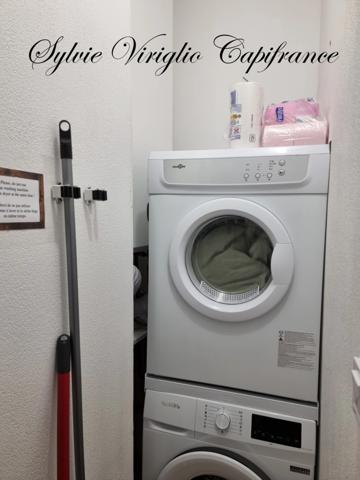 Appartement rénové - 2 pièces - BERGERAC (24) - parking intérieur sécurisé - ascenseur - cave