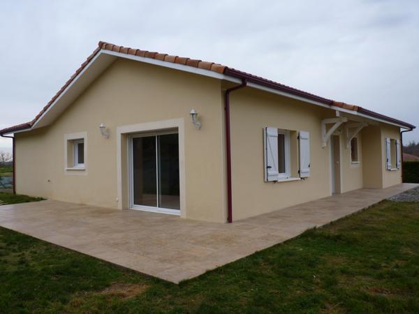 Location / Maison T4