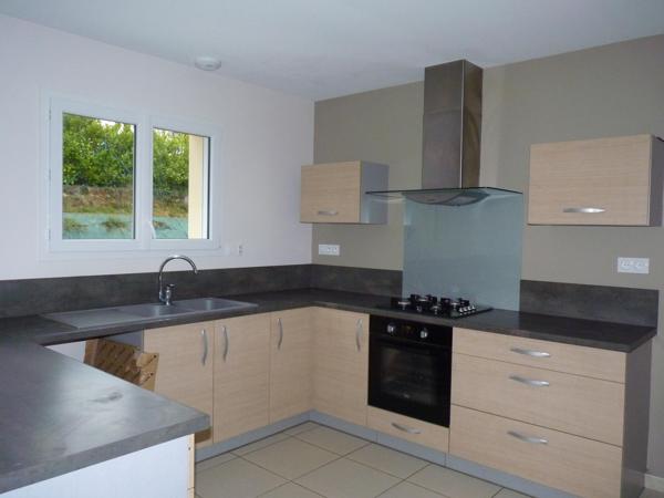 Location / Maison T4