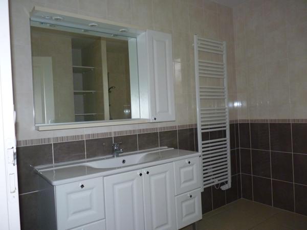 Location / Maison T4