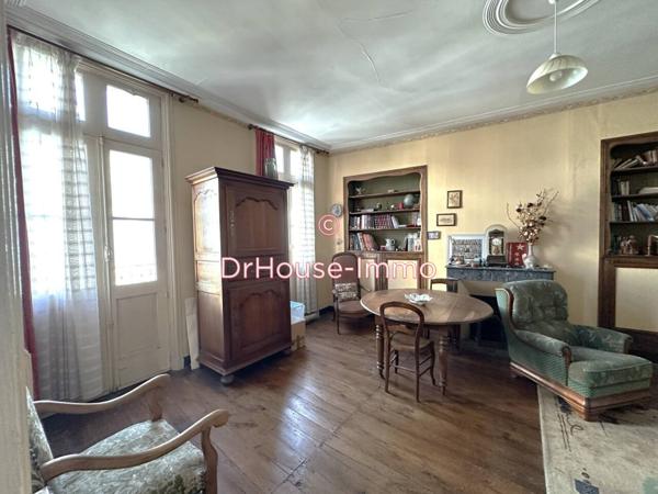 Maison à vendre 8 pièces de 294 m²