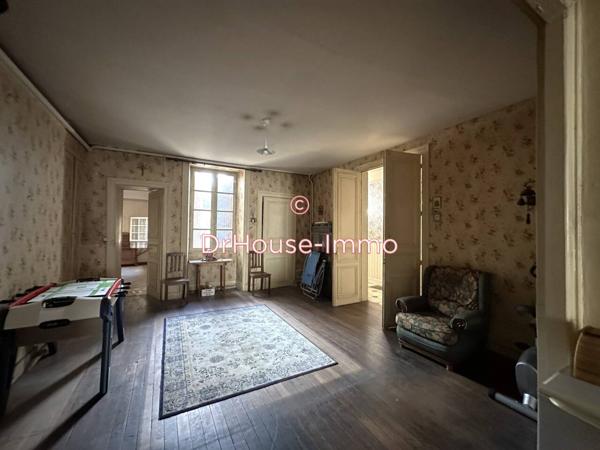 Maison à vendre 8 pièces de 294 m²