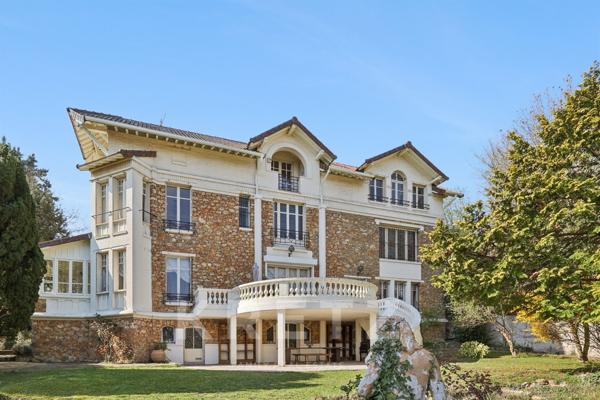 Maison de famille vue Paris