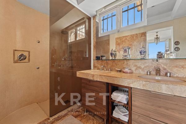 Maison de famille vue Paris