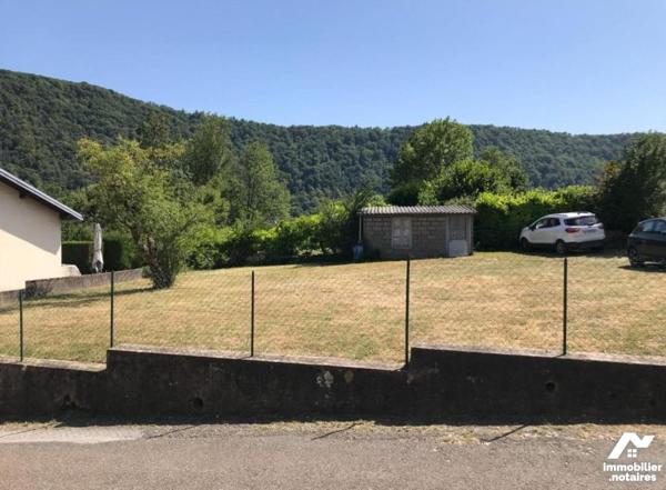 TERRAIN A BATIR NON VIABILISE DE 460 m²