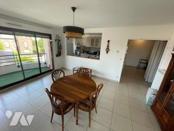LAVENTIE APPARTEMENT DE TYPE 4 AVEC BALCON