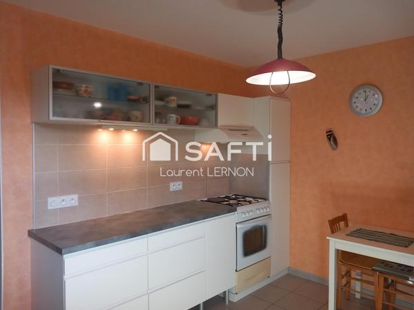 MAISON PLAIN PIED 96 m² SUR 824 m², CLOS ET ARBORE