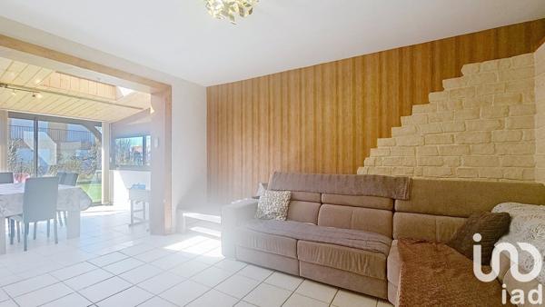 Maison 6 pièces de 105 m² à Yzeure (03400)