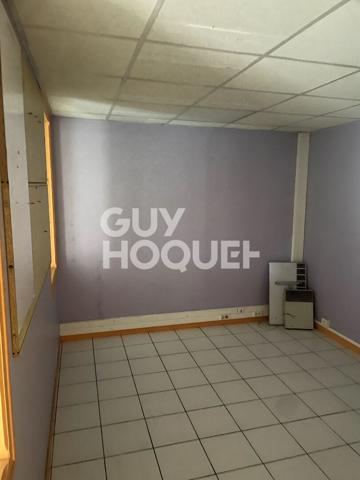 Local commercial à louer de 52 m² à Margny-lès-Compiègne