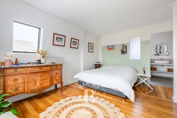 Fontenay-sous-Bois, Maison 6 Chambres -  352 m² à vendre