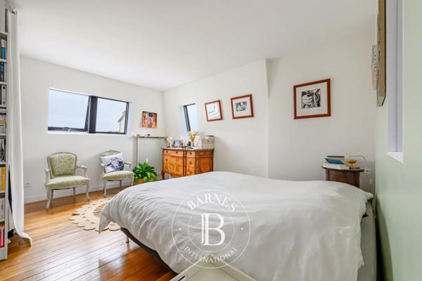 Fontenay-sous-Bois, Maison 6 Chambres -  352 m² à vendre