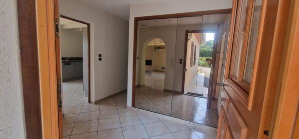 Pennautier (11610) Maison 6 pièces de 189 m² dont annexe de 50 m² sur 1700 m²