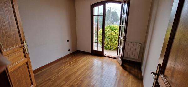 Pennautier (11610) Maison 6 pièces de 189 m² dont annexe de 50 m² sur 1700 m²