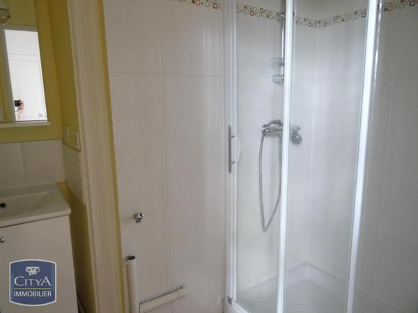 Appartement à louer 1 pièce 26.98m²