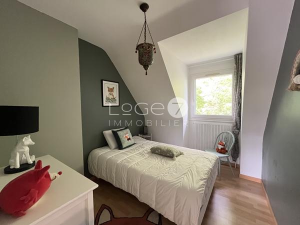 Maison 7 pièce(s) 5 chambre(s) 165 m²