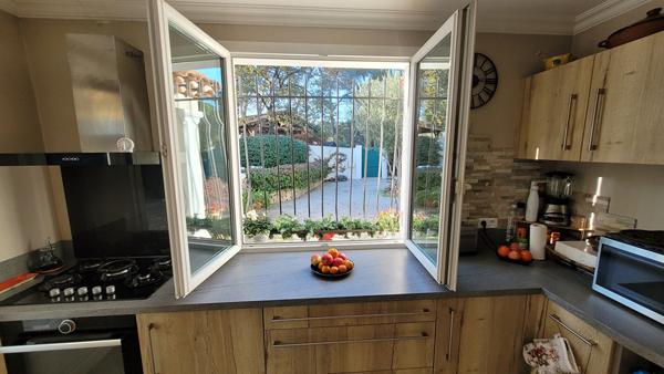 Villa plain-pied Mougins Sud 5 pièces, piscine et jardin