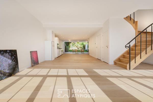Duplex contemporain avec jardin