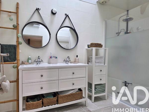Maison à vendre 6 pièces 165 m² Touvre