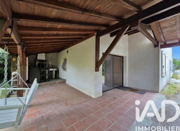 Maison à vendre 6 pièces 165 m² Touvre