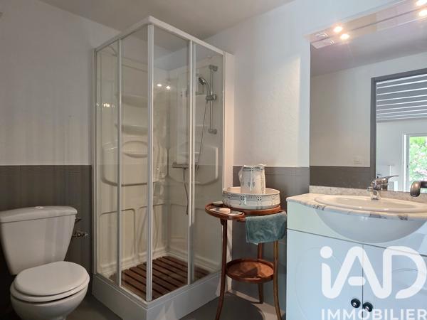 Maison à vendre 6 pièces 165 m² Touvre