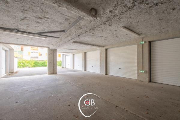 Challes-les-Eaux – Duplex lumineux avec terrasse et jardin