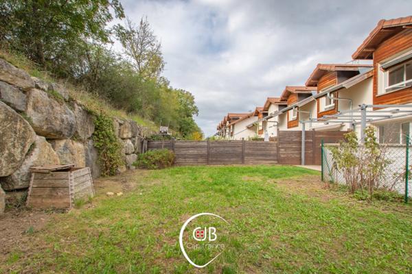 Challes-les-Eaux – Duplex lumineux avec terrasse et jardin
