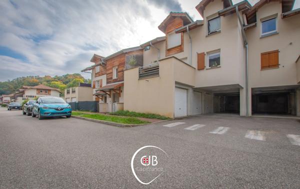 Challes-les-Eaux – Duplex lumineux avec terrasse et jardin