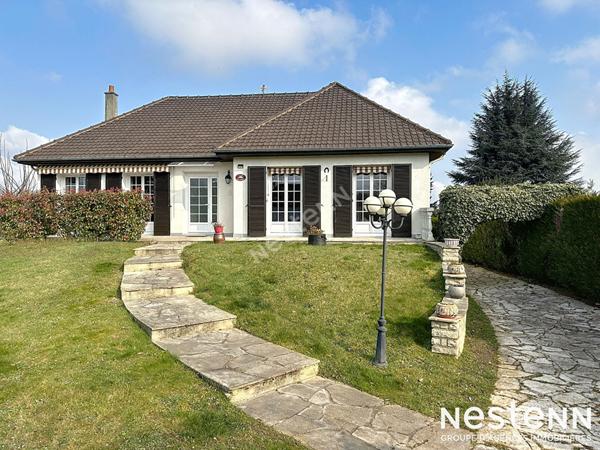 PRINGY ? Maison familiale, sous-sol total, au calme, 4 chambres, garage