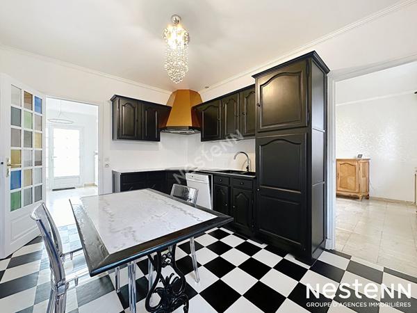 PRINGY ? Maison familiale, sous-sol total, au calme, 4 chambres, garage